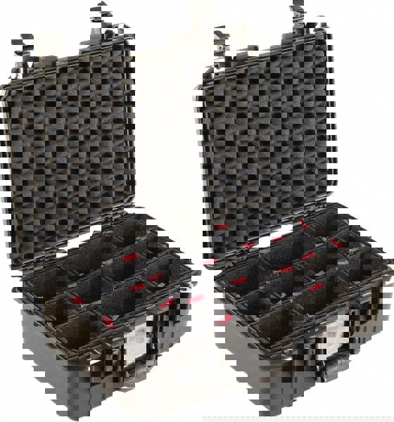 Aircase with Divider: 12-31/32