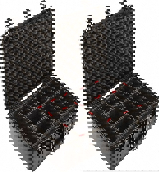 Aircase with Divider: 14-1/2