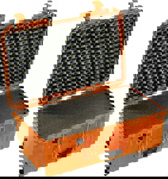 Aircase with Foam: 13-31/32