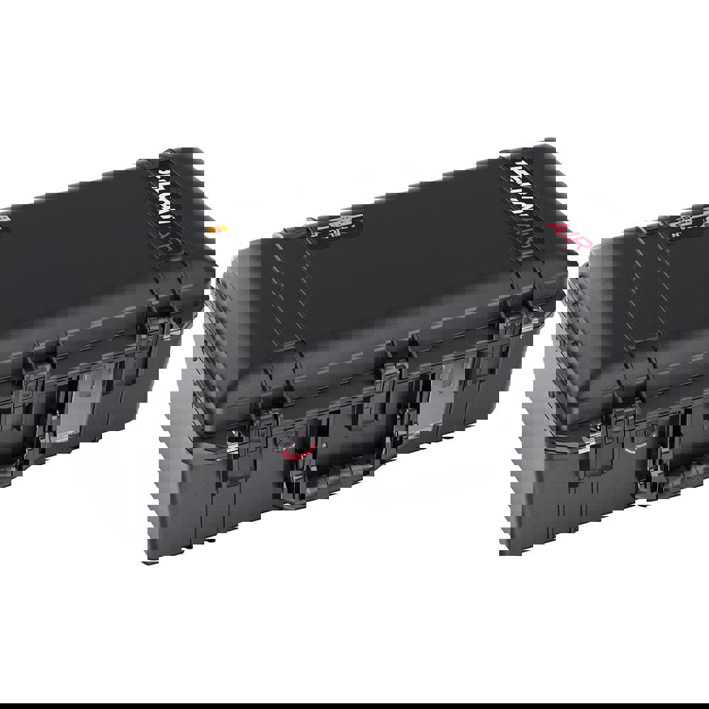 Aircase with Divider: 15-15/32