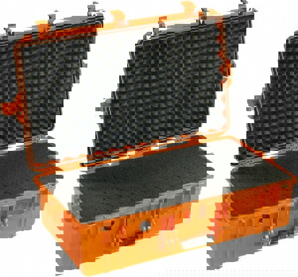 Aircase with Foam: 9-1/8