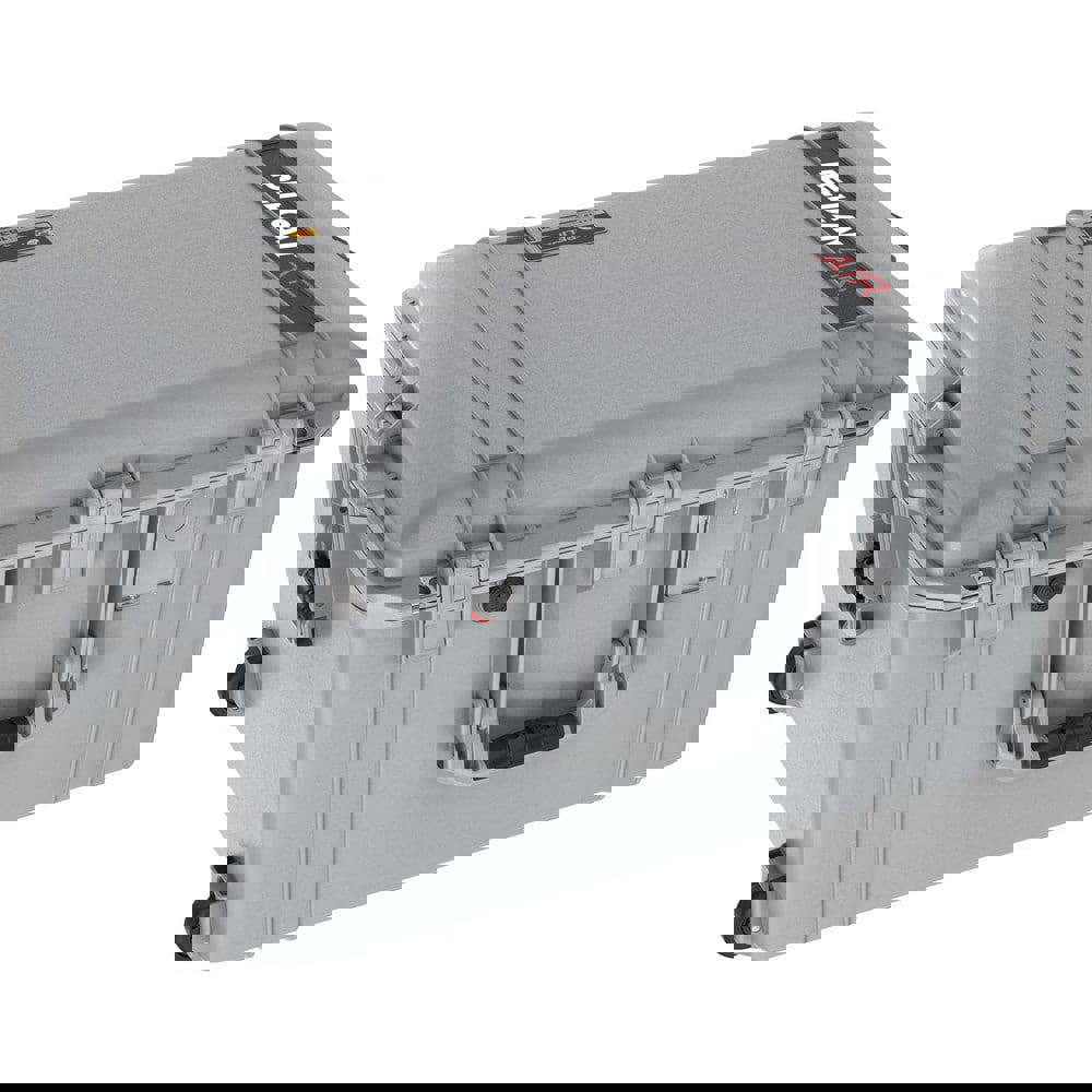 Aircase with Wheels: 20-21/32