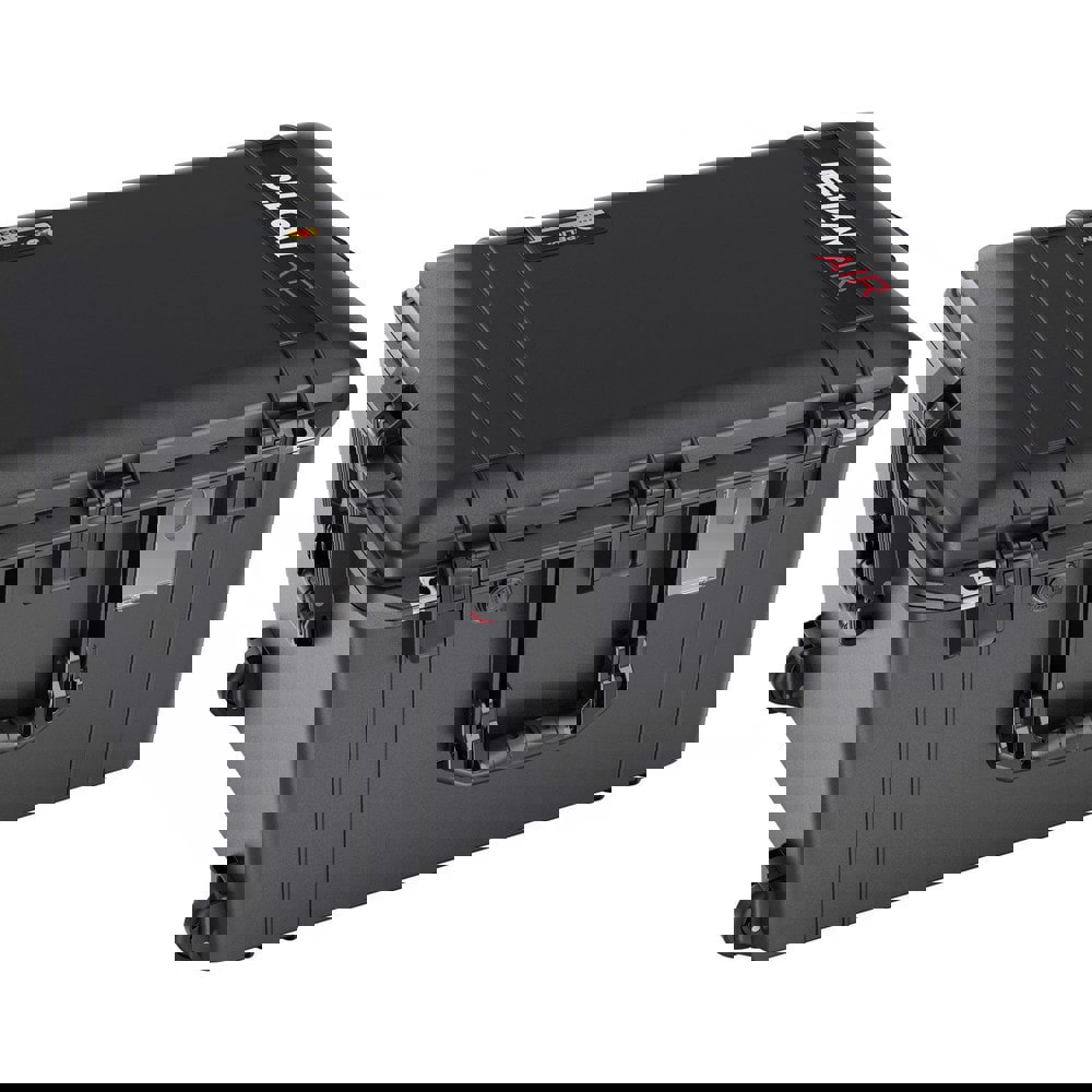 Aircase with Divider & Wheels: 20-21/32