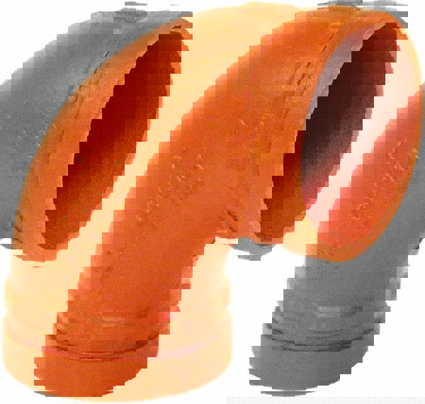 Black 90 &deg; Elbow & Coupling: 4