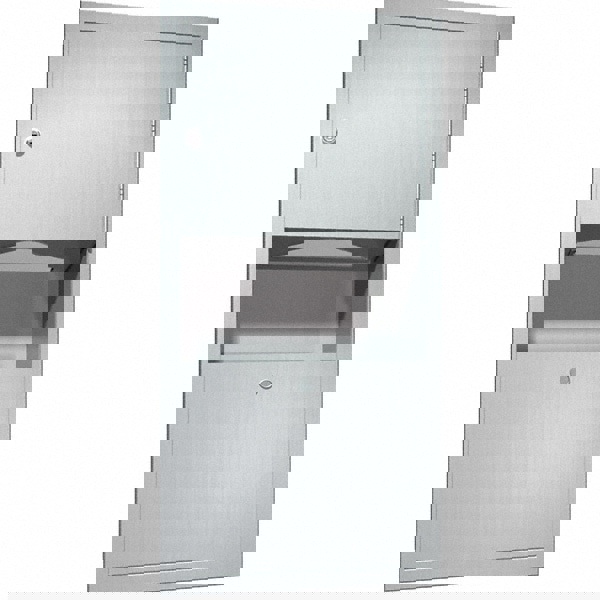 Paper Towel Dispenser: Stainless Steel