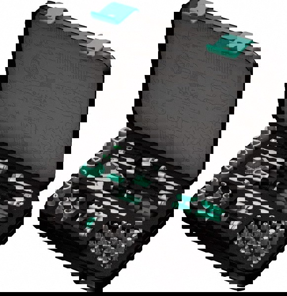 Socket & Bit Set: 41 Pc