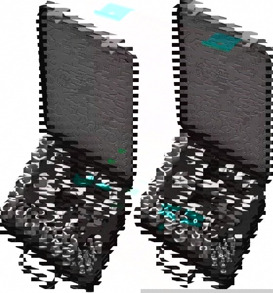 Socket & Bit Set: 43 Pc