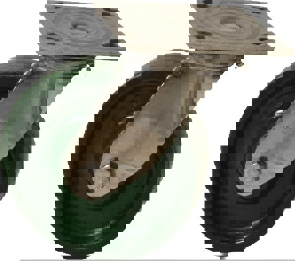 Swivel Top Plate Caster: Polyurethane, 6