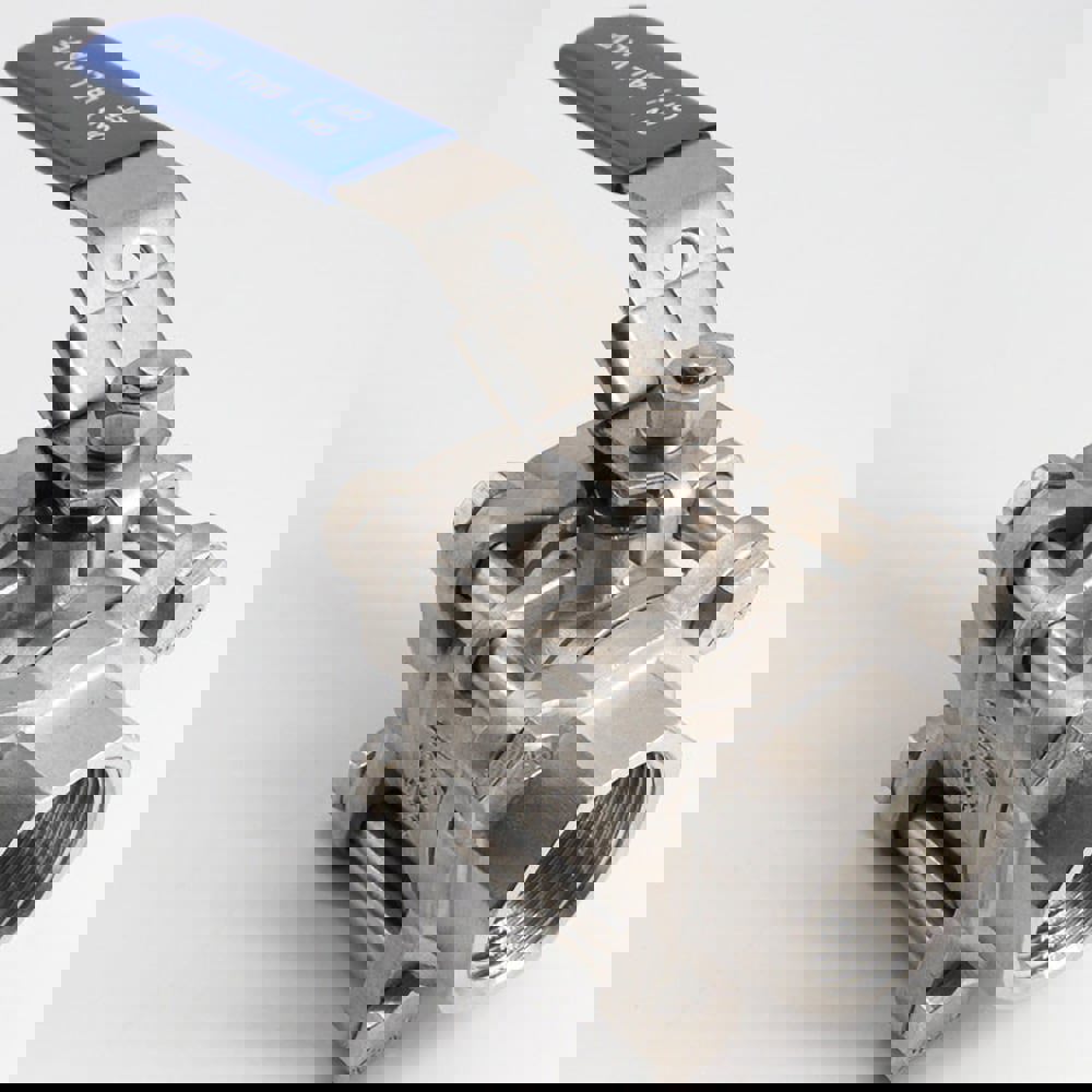 Manual Ball Valve: 1-1/4