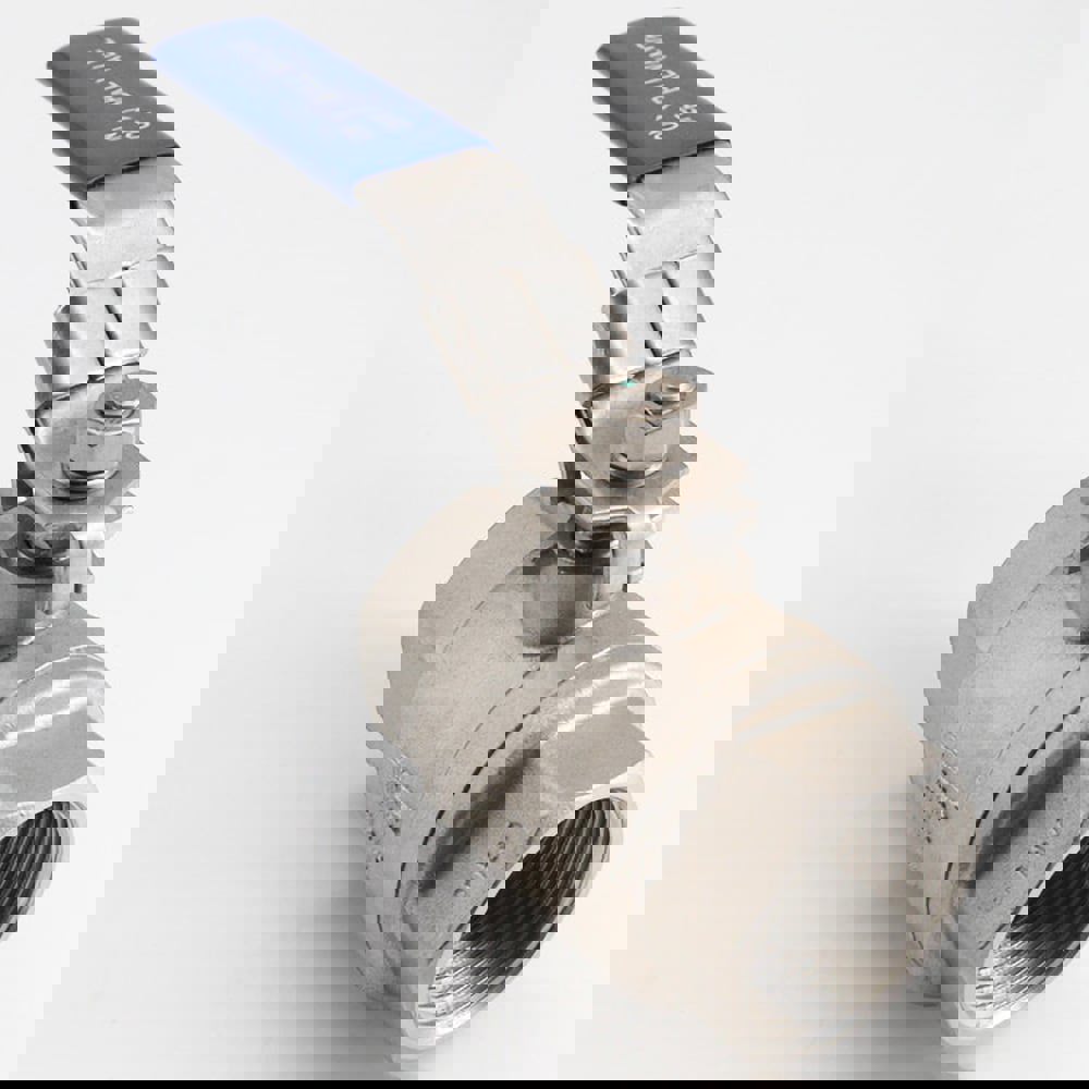 Manual Ball Valve: 1-1/4