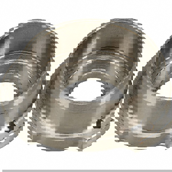 Front Bearing Plate: