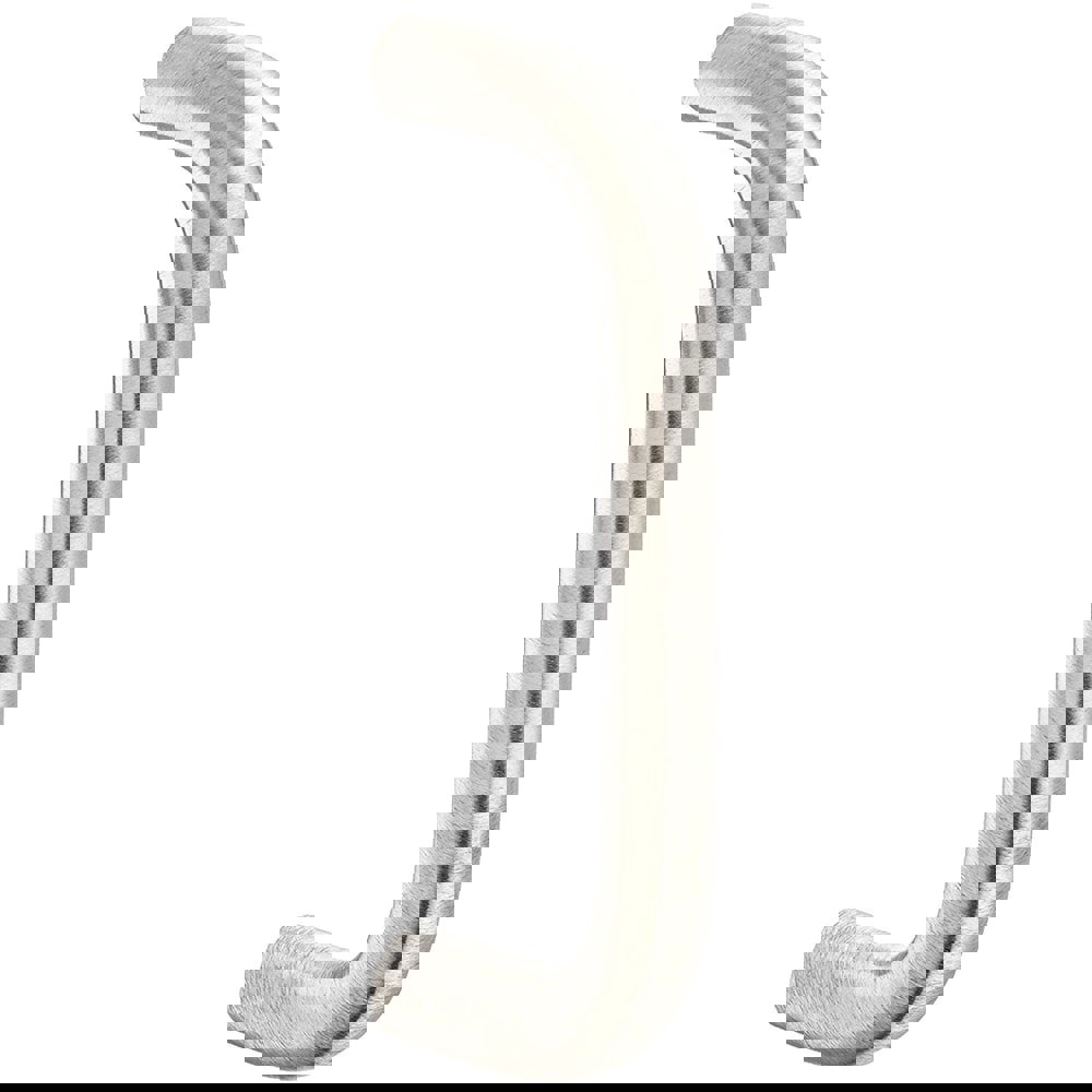 Door Pulls; Overall Length (Inch): 6.75 ; Finish/Coating: Satin Stainless Steel ; Grip Length: 4 (Inch); Projection: 2-5/8 (Inch)