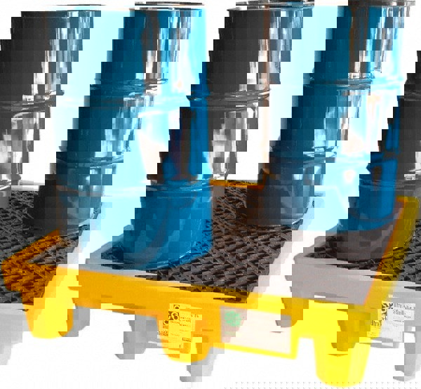 Spill Pallet: 4 Drum, 66 gal, 6,000 lb, Polyethylene