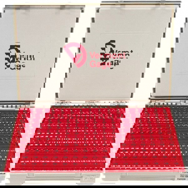 Class ZZ Plug Gage Set: 1.31 to 4.99 mm Range, 185 Pc