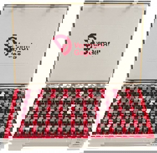 Class ZZ Plug Gage Set: 24.01 to 25.49 mm Range, 75 Pc