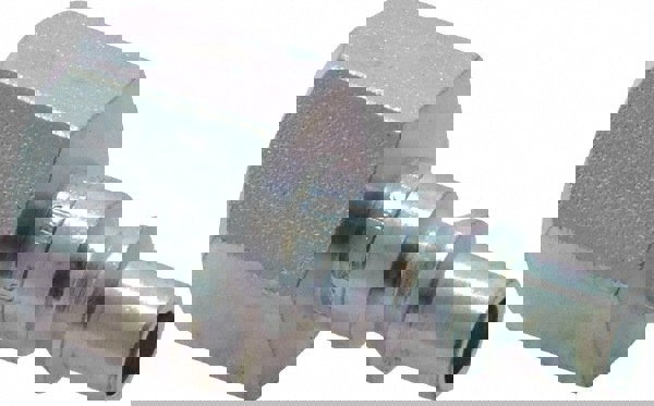 Pneumatic Hose Coupling: 3/8