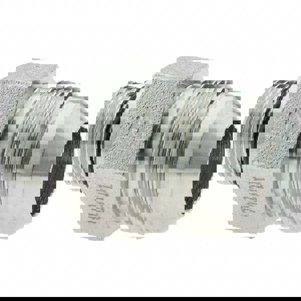 Steel Flared Tube Connector: 3/4