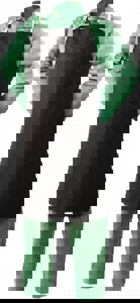 Disposable Bib Apron: Fire-Resistant Protection, Black