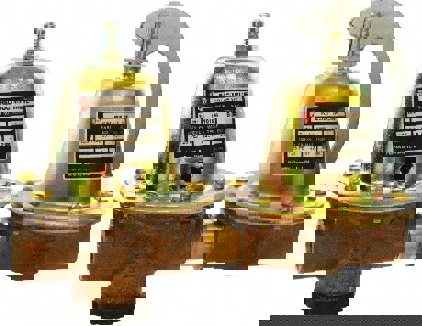 Dual Control Regulate and Relief Valve: 1/2