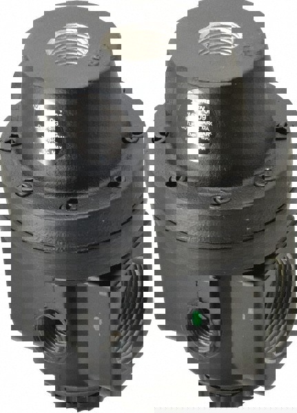 Compressed Air Regulator: 1-1/4