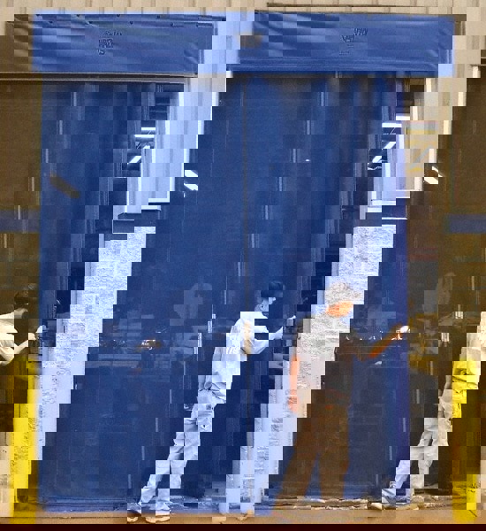 Insect Curtain: Mesh