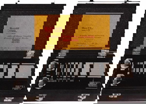 Gage Block Set: 0.0625 to 2'' Range, 9 Pc, AS-1 Grade, Steel