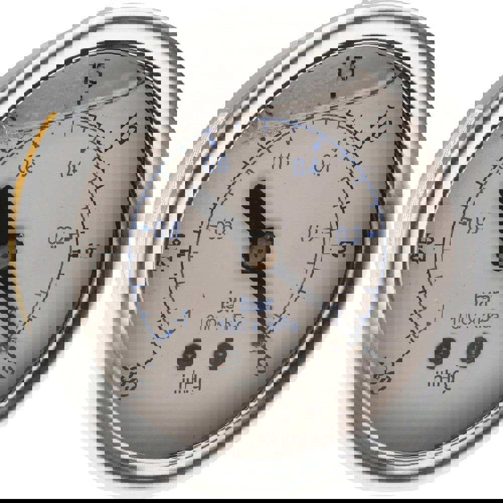 Pressure Gauge: 2-1/2