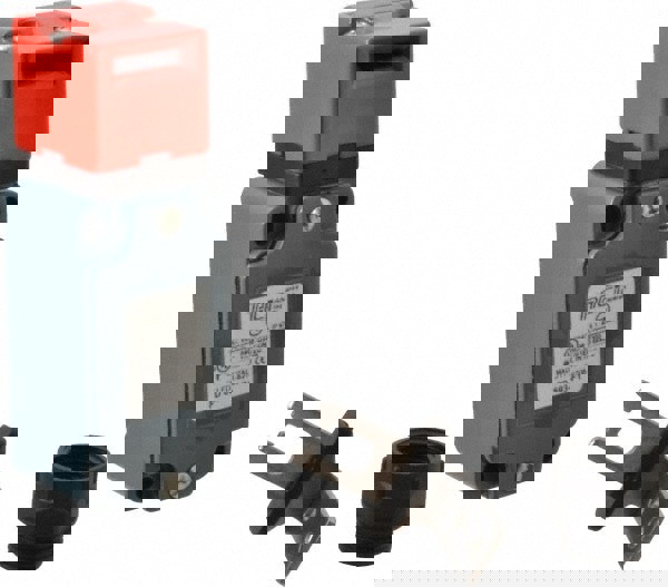 Safety Switch: 10 Amp, Fused