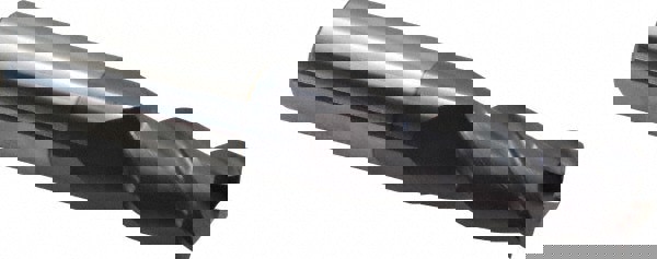 Square End Mill: 11/16'' Dia, 1-1/2'' LOC, 3/4'' Shank Dia, 4'' OAL, 3 Flutes, Solid Carbide