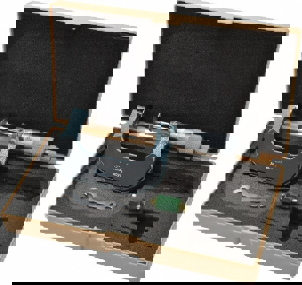 1 to 2 Inch, 0.001 Inch Graduation, Ratchet Stop Thimble, Mechanical Disc Micrometer