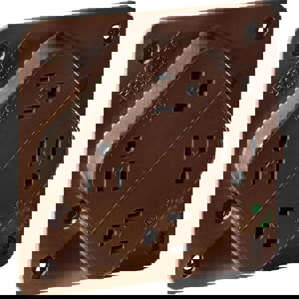 Straight Blade Fourplex Receptacle: NEMA 5-15R, 15 Amps, Grounded