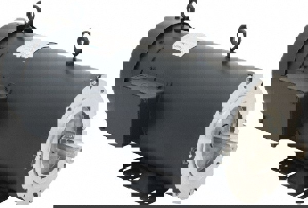 AC Motor: DC, TEFC Enclosure