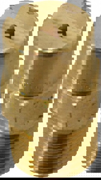 Brass Standard Fan Nozzle: 1/2