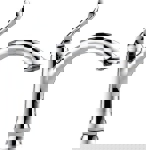 Single Handle Kitchen Faucet in Chrome