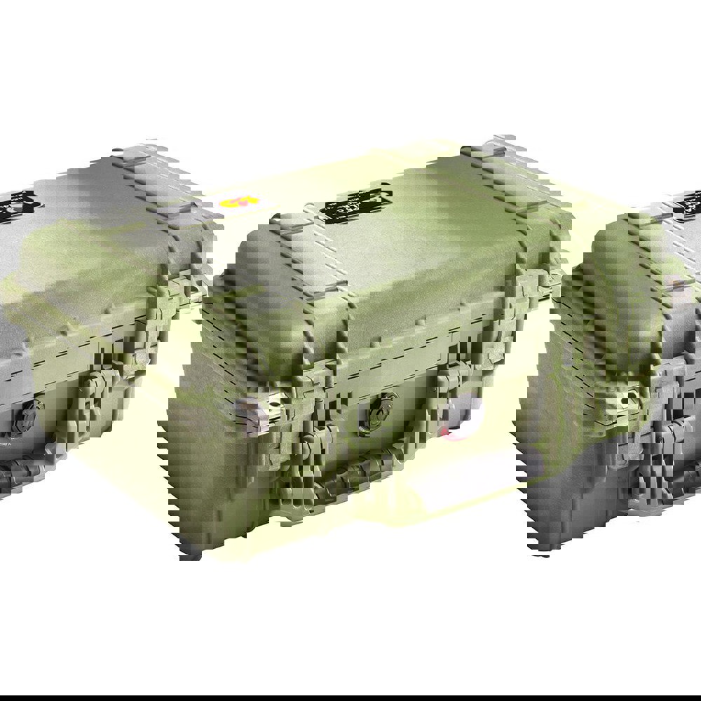 Clamshell Hard Case: Layered Foam, 13