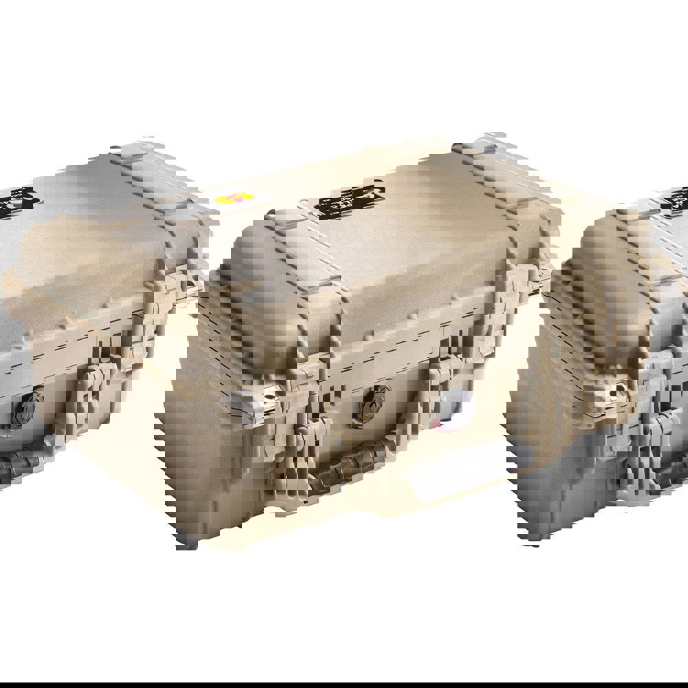 Clamshell Hard Case: Layered Foam, 13