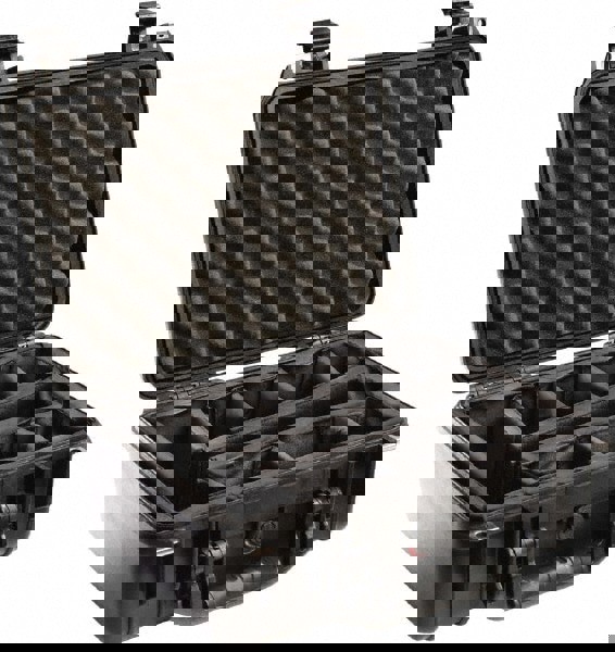 Clamshell Hard Case: 13