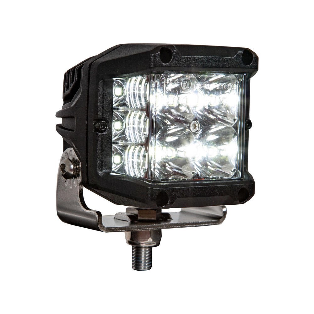 Towing Lights; Type: LED ; Color: Clear ; Length (Inch): 4 ; Width (Inch): 3.8 ; Voltage: 10V ; Material: Polycarbonate; Die-Cast Aluminum
