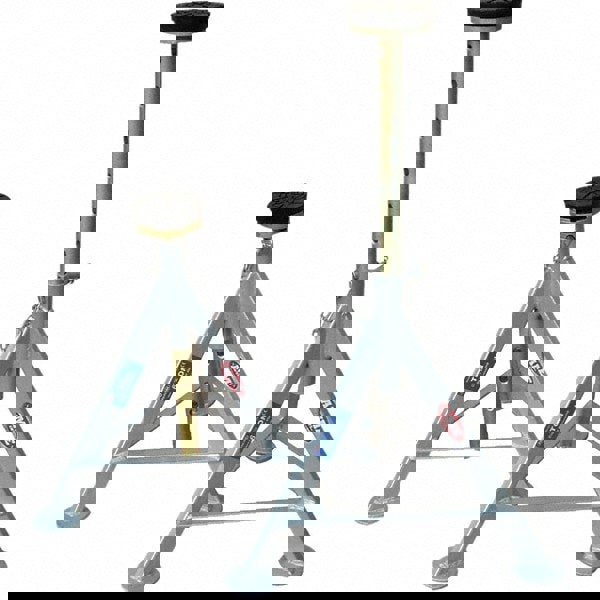 Transmission & Engine Jack Stands; Load Capacity: 12000.0lb ; Minimum Height (Inch): 19in ; UNSPSC Code: 24101600