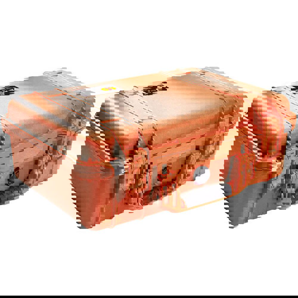 Clamshell Hard Case: 14-1/16