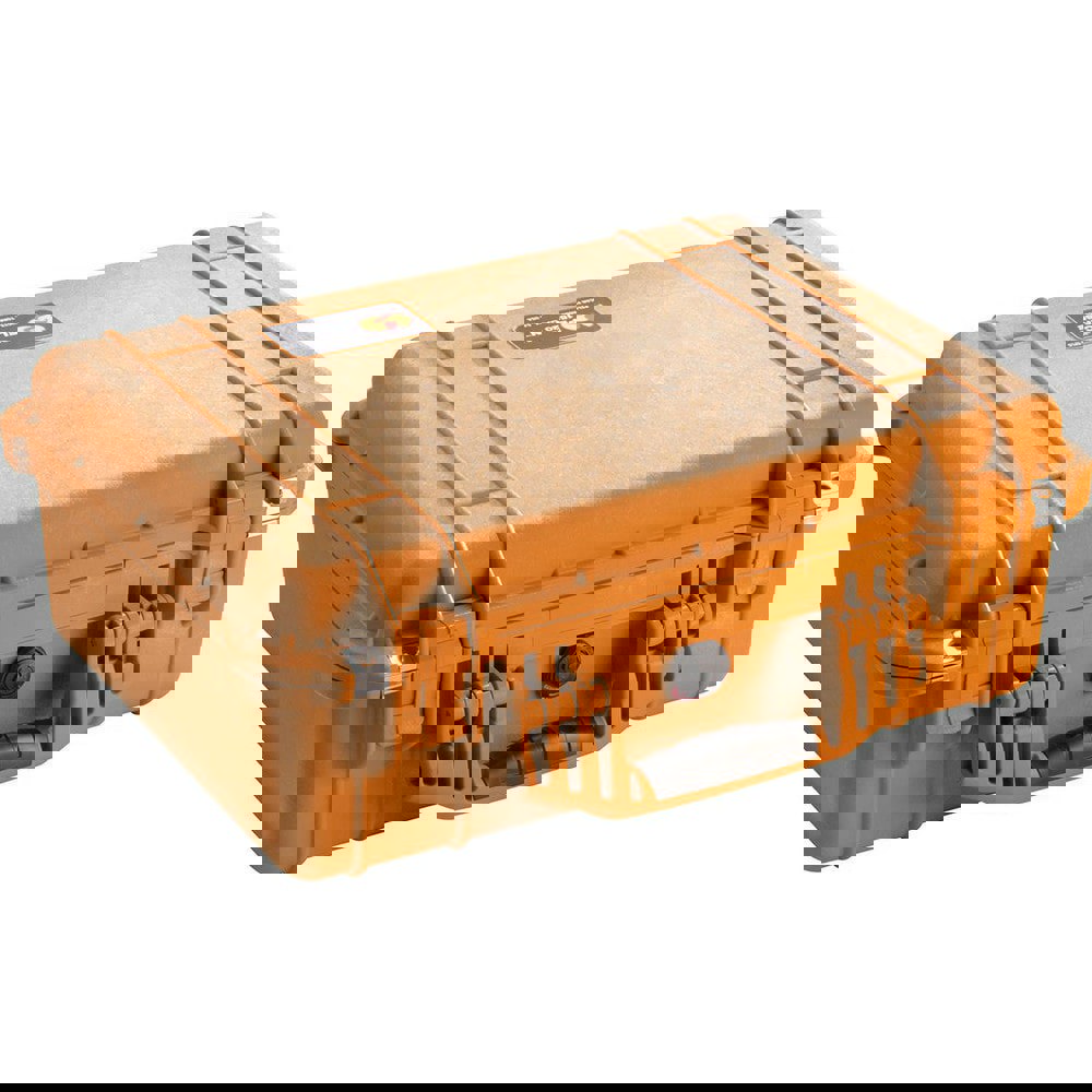 Clamshell Hard Case: Layered Foam, 7.41