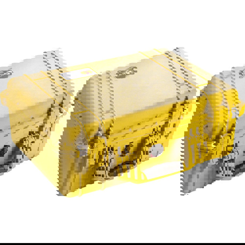 Clamshell Hard Case: 7.41