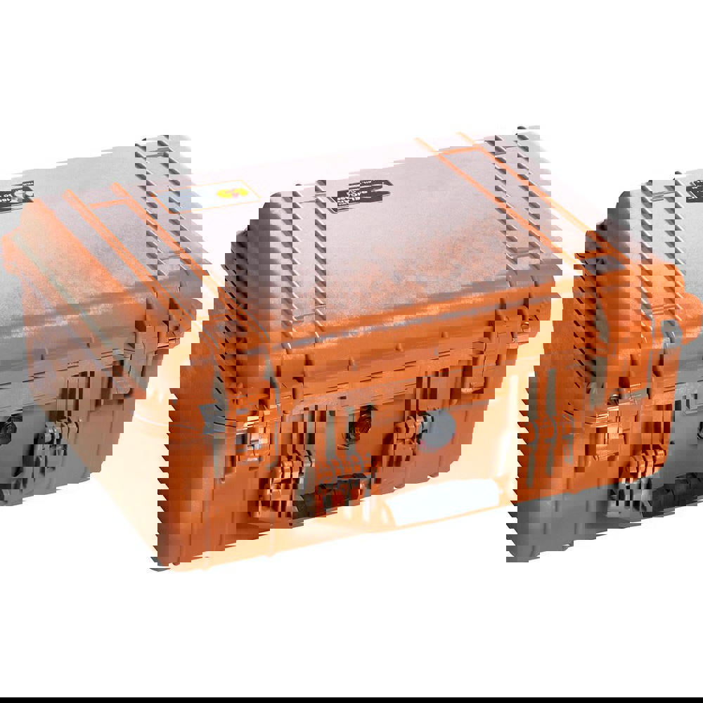 Clamshell Hard Case: 8.4