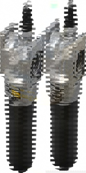 Hydraulic Filter Element: 10 &micro;