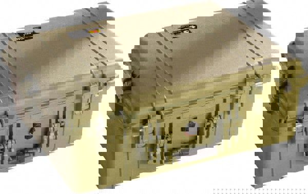 Clamshell Hard Case: 8-51/64