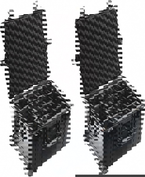 Clamshell Hard Case: 13-29/32