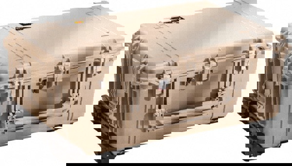 Clamshell Hard Case: 20-15/32