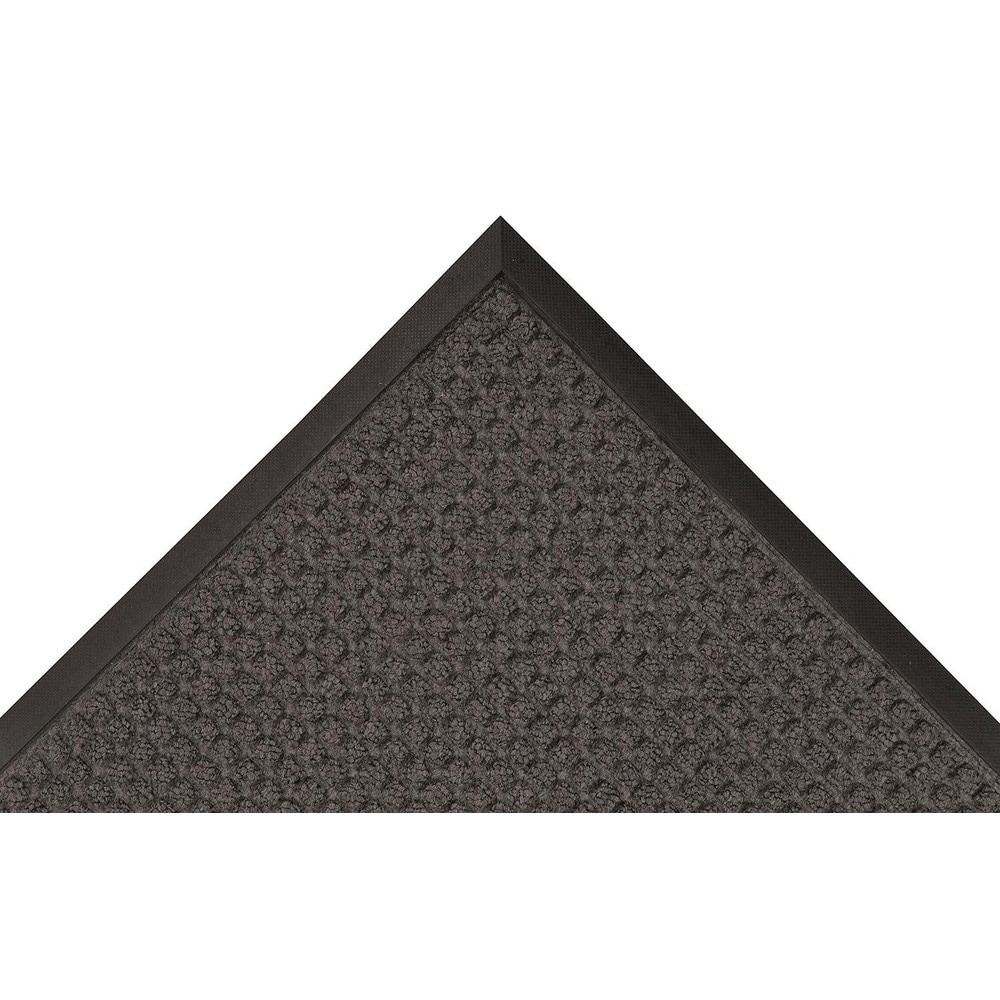 Carpeted Entrance Mat: 48' Long, 36' Wide, Blended Yarn Surface