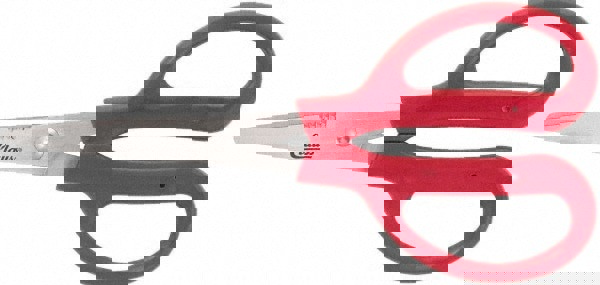 Scissors: Stainless Steel Blade