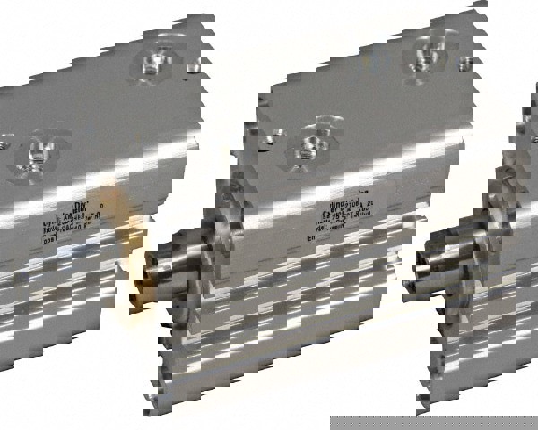 Compact Hydraulic Cylinder: Bolt Clearance Holes with Pilot Gland Mount, Aluminum